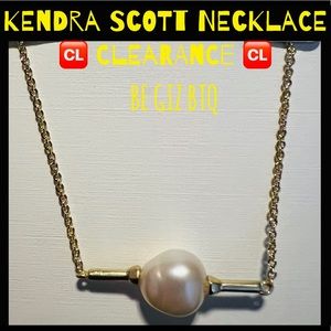ABSOLUTELY GORGEOUS SET TO WEAR WITH YOUR SEASON SEASON WARDROBE